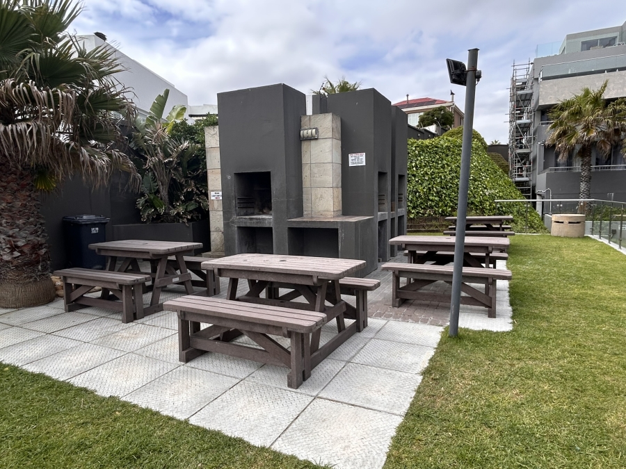 To Let 2 Bedroom Property for Rent in Beachfront Western Cape